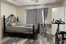 4670 Southgate Pkwy. photo 4