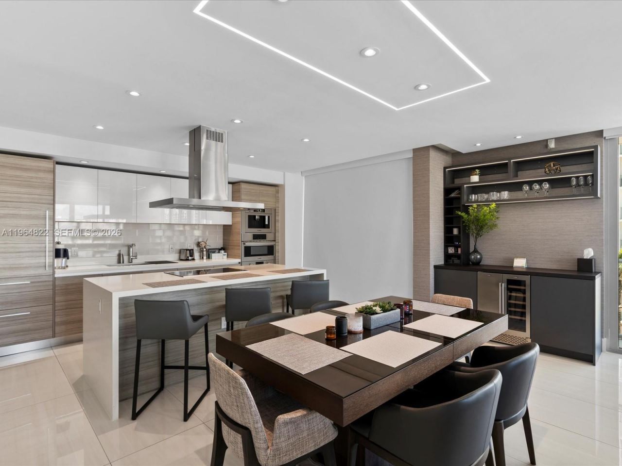 300 Sunny Isles Blvd, Unit 4-807, Sunny Isles Beach, FL 33160 Photo