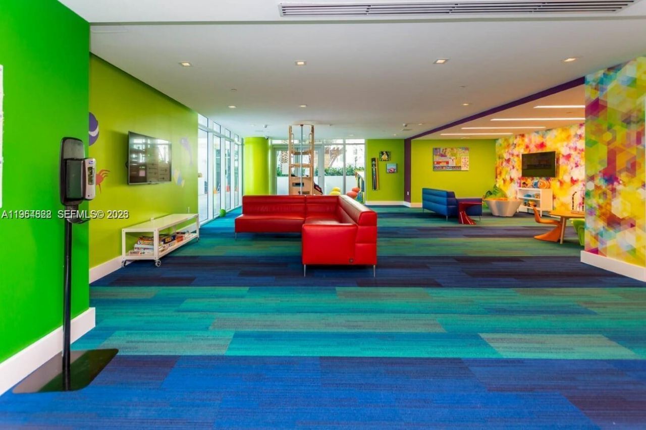 300 Sunny Isles Blvd, Unit 4-807, Sunny Isles Beach, FL 33160 Photo