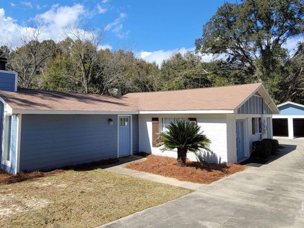 1411 Wilson Avenue, Daphne, AL 36526