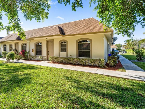 11999 Sturbridge Lane, Wellington, FL 33414