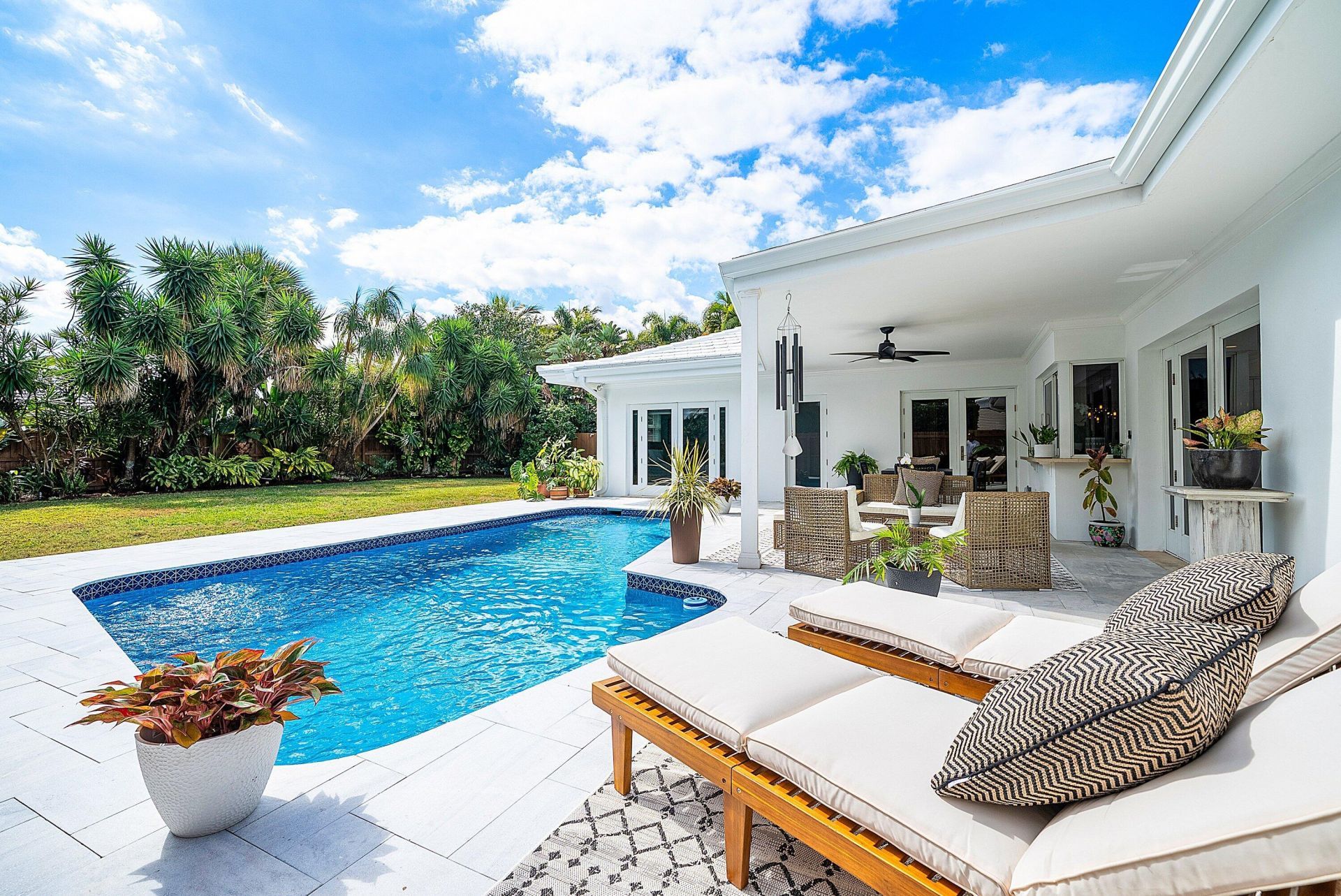 830 Tangerine Way, Gulf Stream, FL 33483 Photo