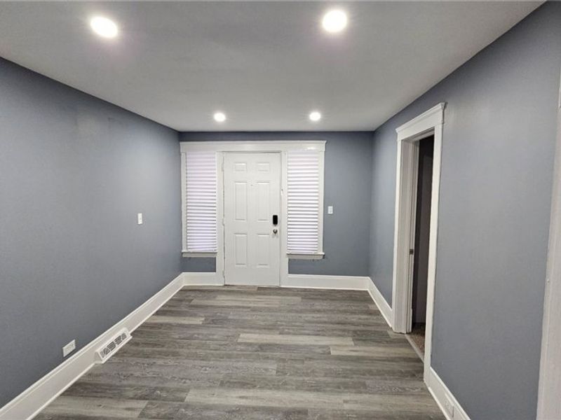 1089 E 66th Street, Cleveland, OH 44103 Photo 5