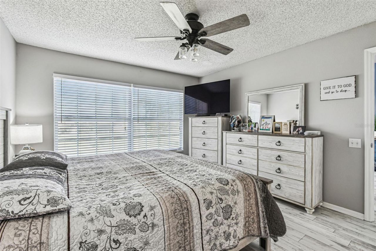 4210 Caddie Drive E, Unit 202, Bradenton, FL 34203 Photo