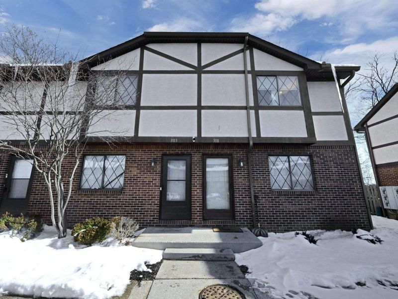 3113 Highcliff Court, Columbus, OH 43231 Photo 1