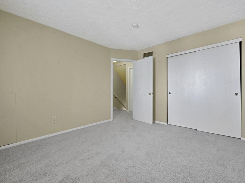 3113 Highcliff Court, Columbus, OH 43231 Photo 13