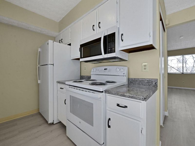 3113 Highcliff Court, Columbus, OH 43231 Photo 8