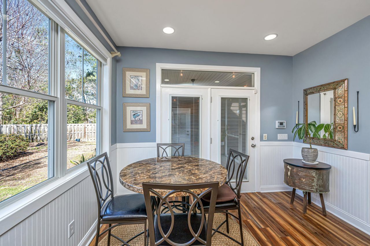 104 Sugar Tree Place Photo 17