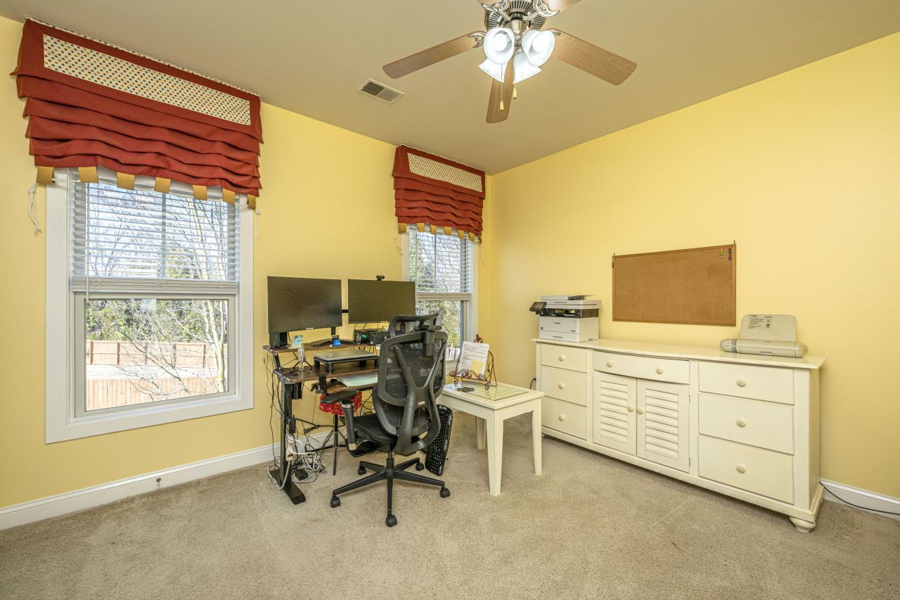 104 Sugar Tree Place Photo 33