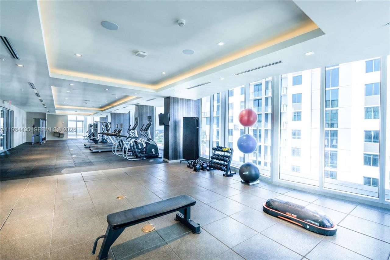 1010 SW 2nd Ave , Unit 606, Miami, FL 33130 Photo