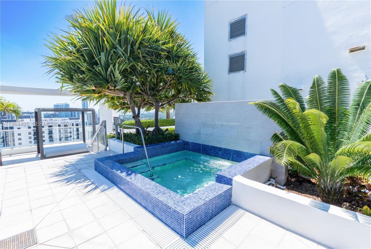 1010 SW 2nd Ave , Unit 606, Miami, FL 33130 Photo