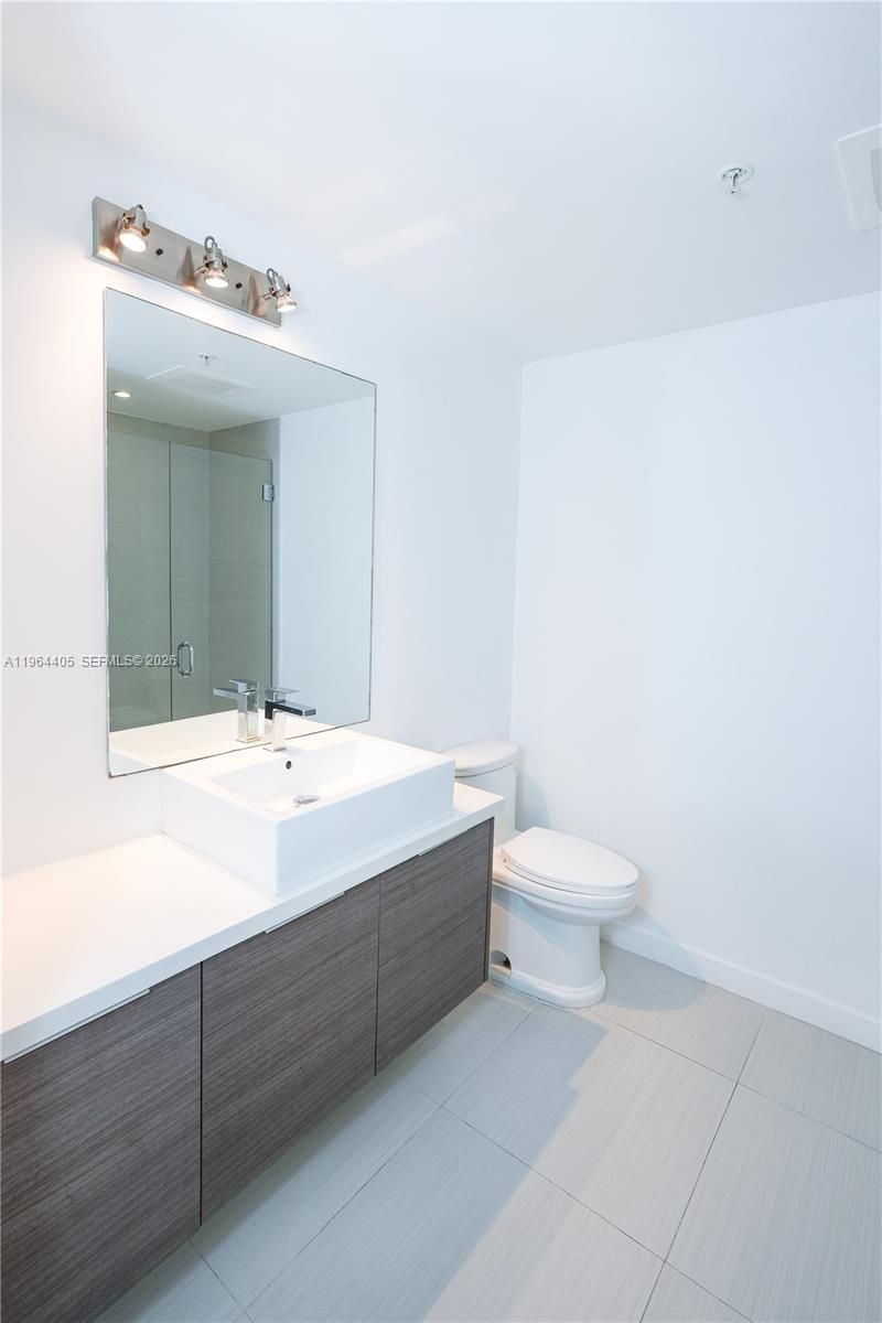 1010 SW 2nd Ave , Unit 606, Miami, FL 33130 Photo