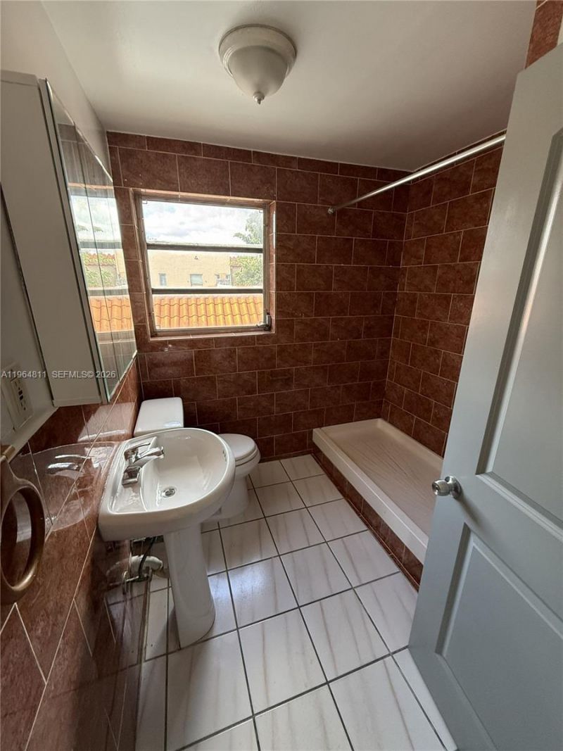 1880 SW 9th St , Unit 2, Miami, FL 33135 Photo