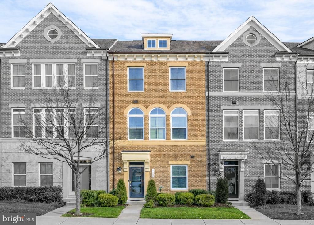 44672 Collingdale Terrace, Ashburn, VA 20147 Main Photo