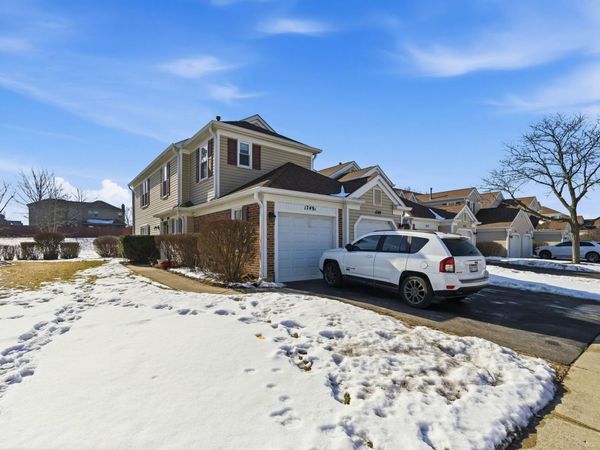 1749 Vermont Drive, Elk Grove Village, IL 60007