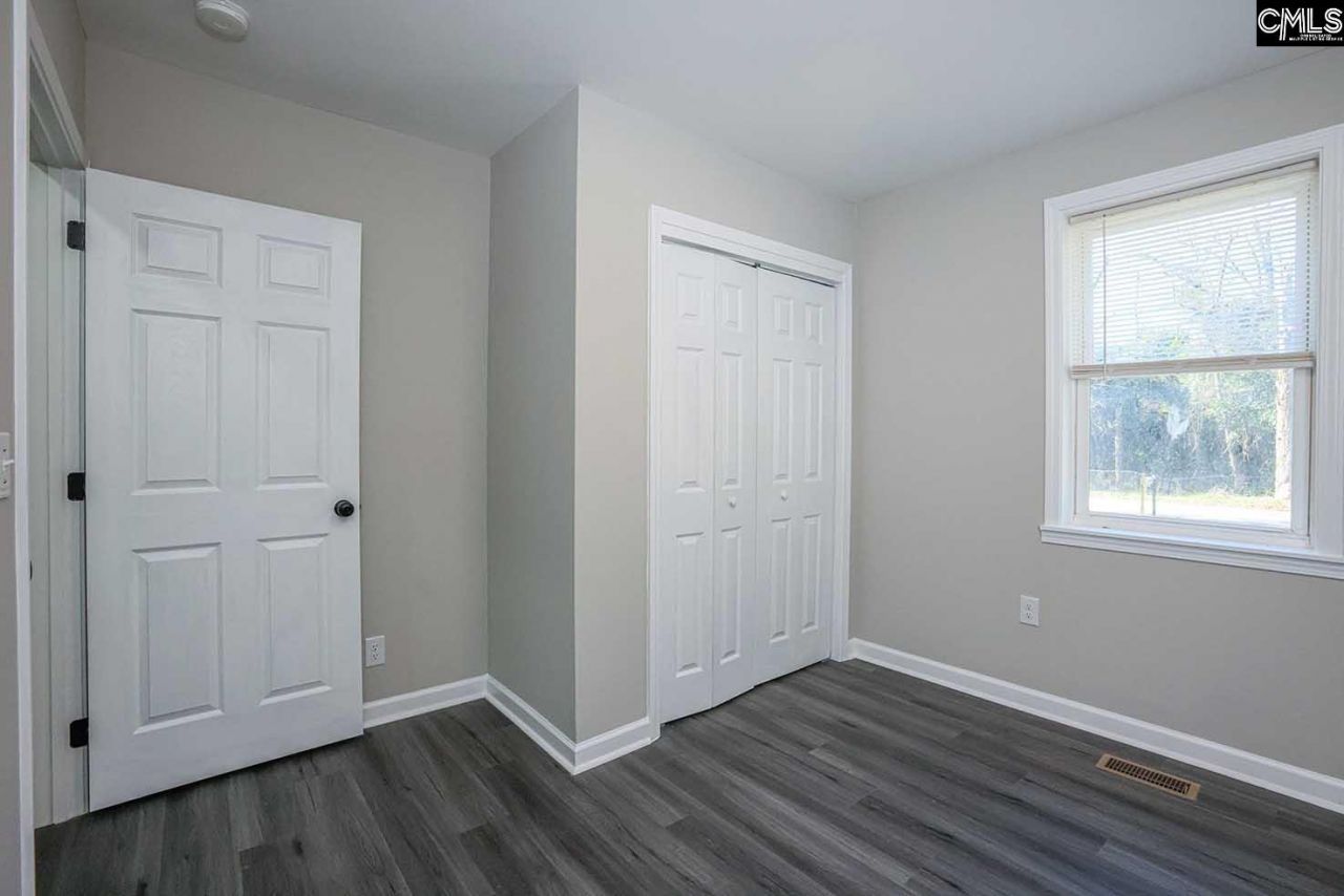 1013 Pinelane Road Photo 15