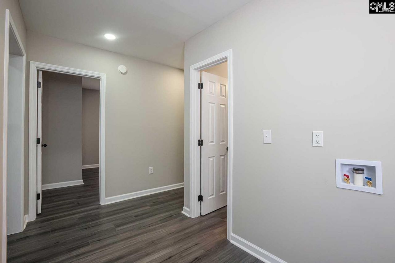 1013 Pinelane Road Photo 19