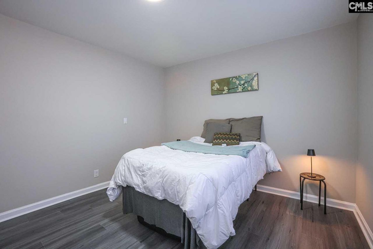 1013 Pinelane Road Photo 23