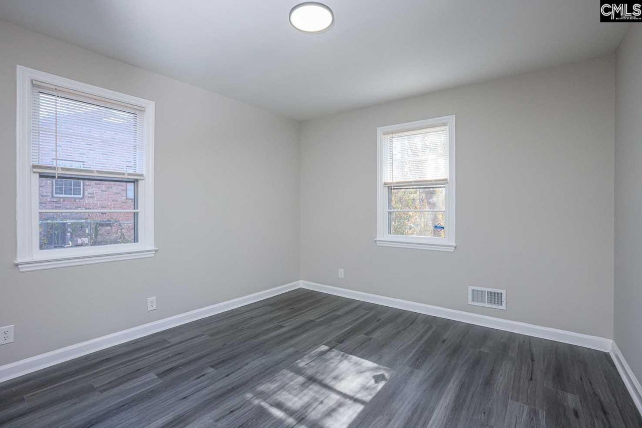 1013 Pinelane Road Photo 28