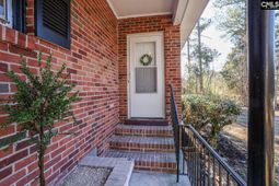 1013 Pinelane Road photo 4
