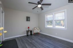 1013 Pinelane Road photo 4