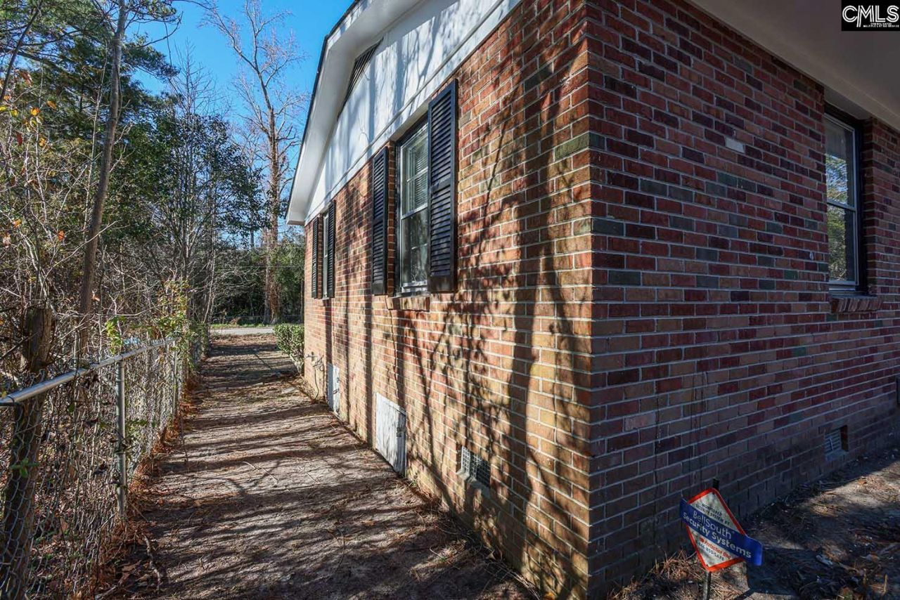 1013 Pinelane Road Photo 43