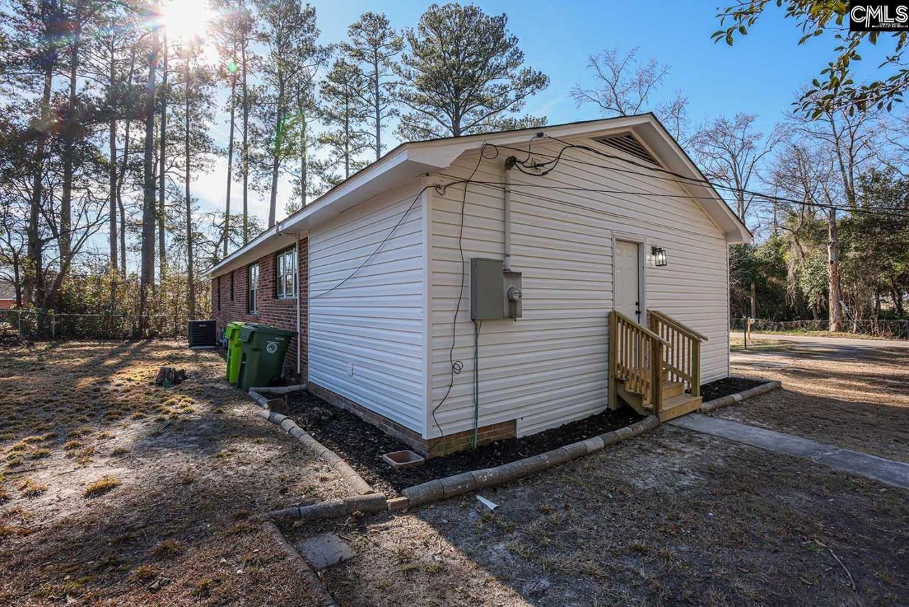 1013 Pinelane Road Photo 43