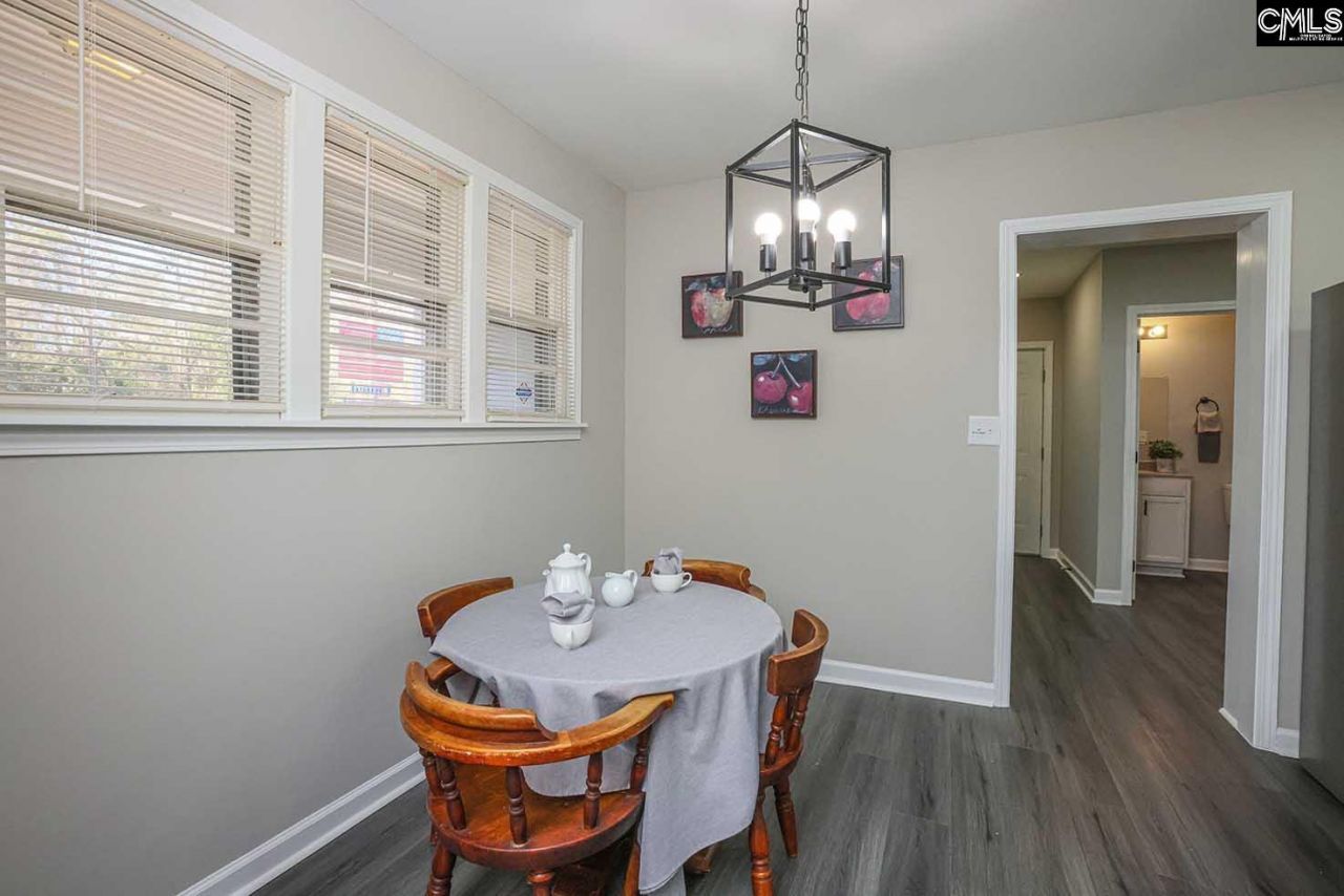 1013 Pinelane Road Photo 6