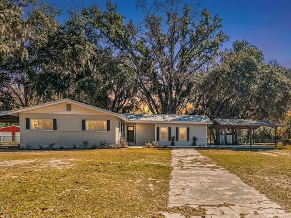 580 NE 3RD Street, Lake Butler, FL 32054