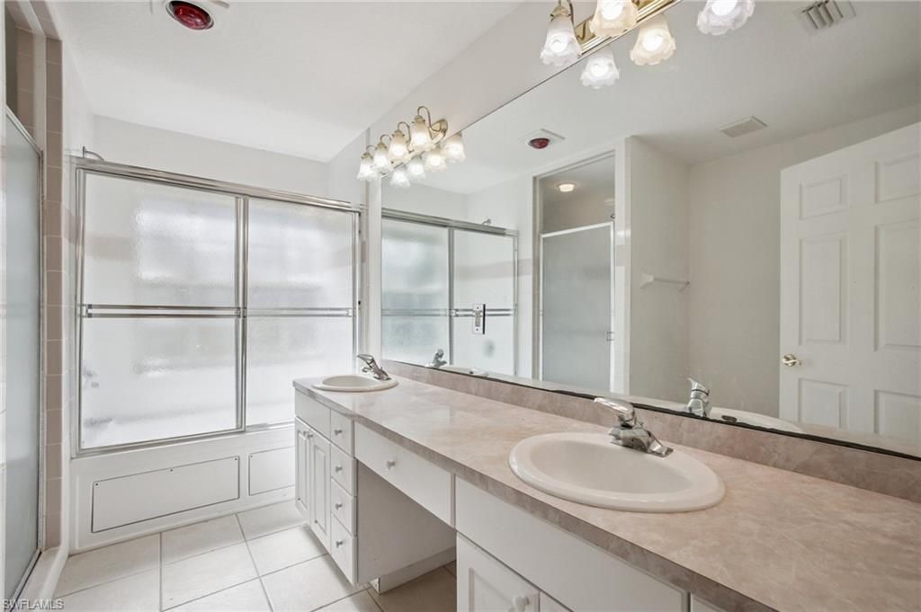 5348 Cypress Ln, Naples, FL 34113 Photo