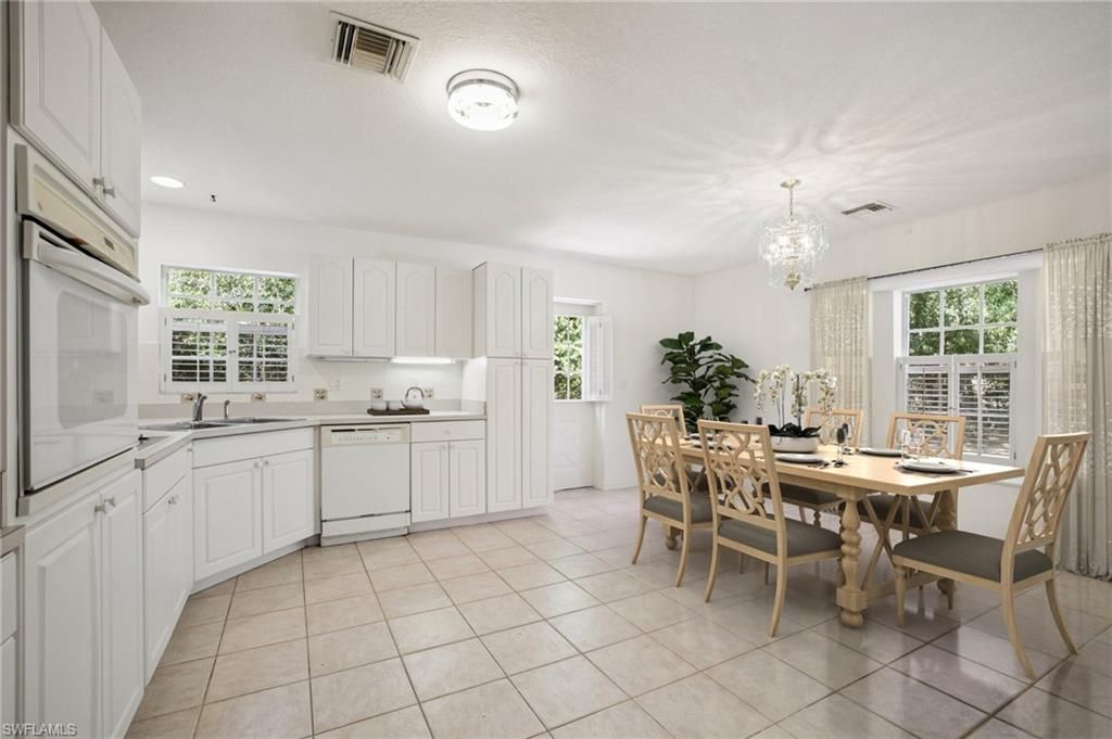5348 Cypress Ln, Naples, FL 34113 Photo