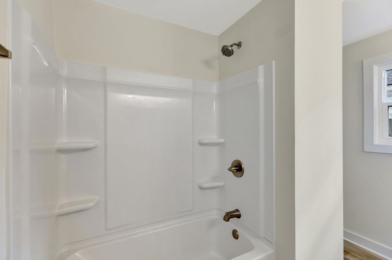 6961 Raymond Avenue Photo 16