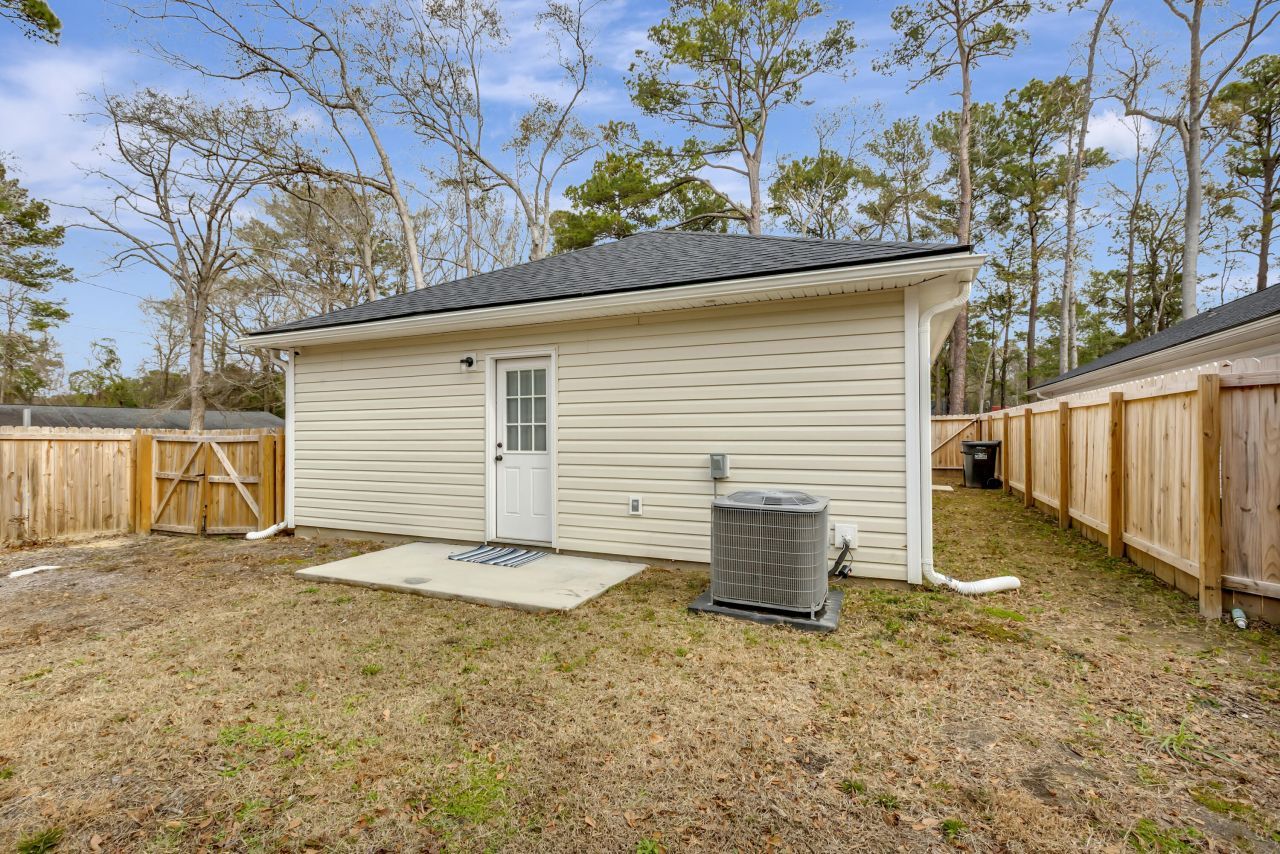 6961 Raymond Avenue Photo 24