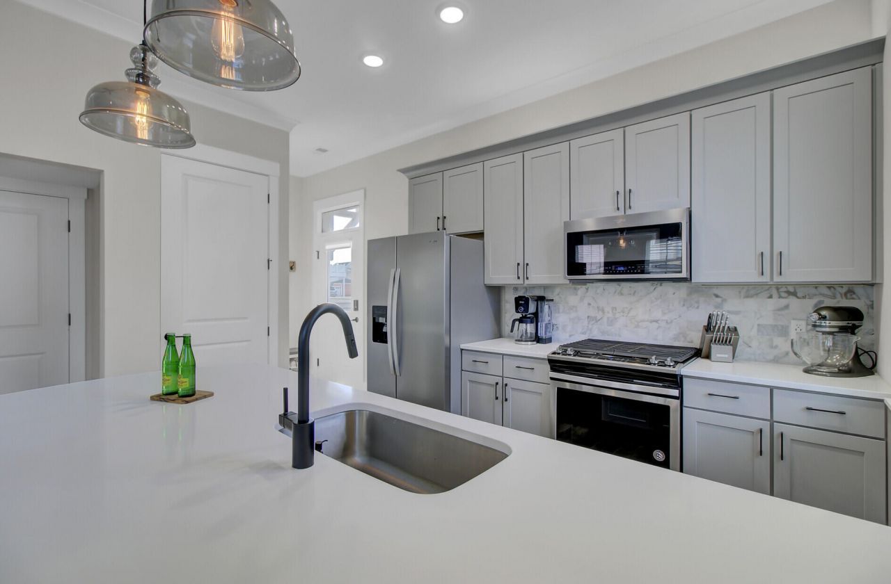 8606 Bowen Corner Avenue Photo 17