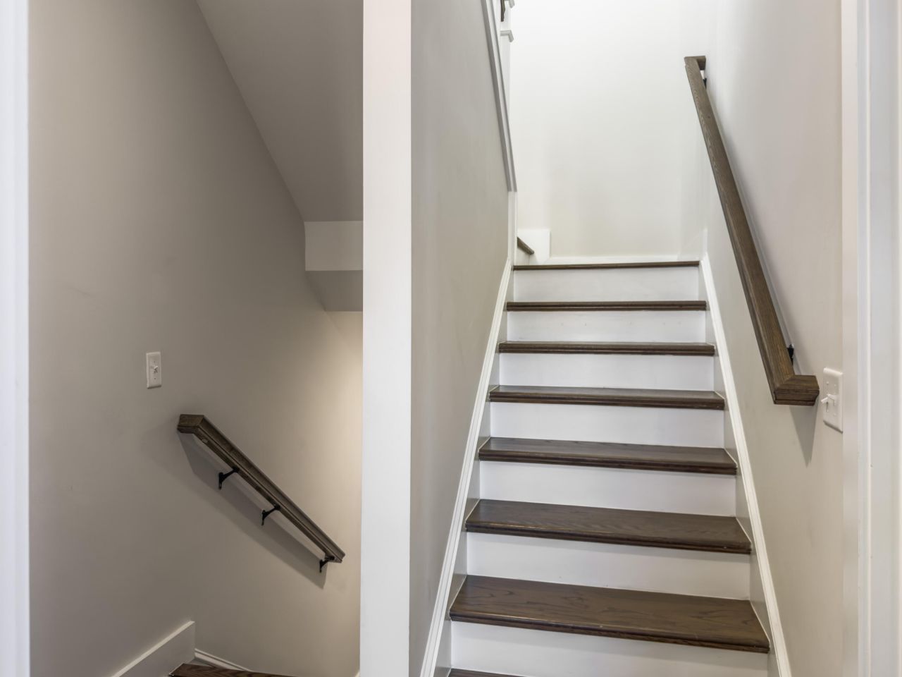 8606 Bowen Corner Avenue Photo 48