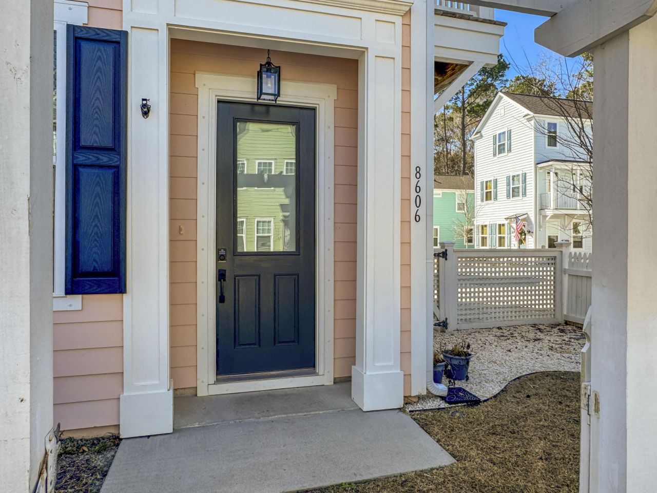 8606 Bowen Corner Avenue Photo 5