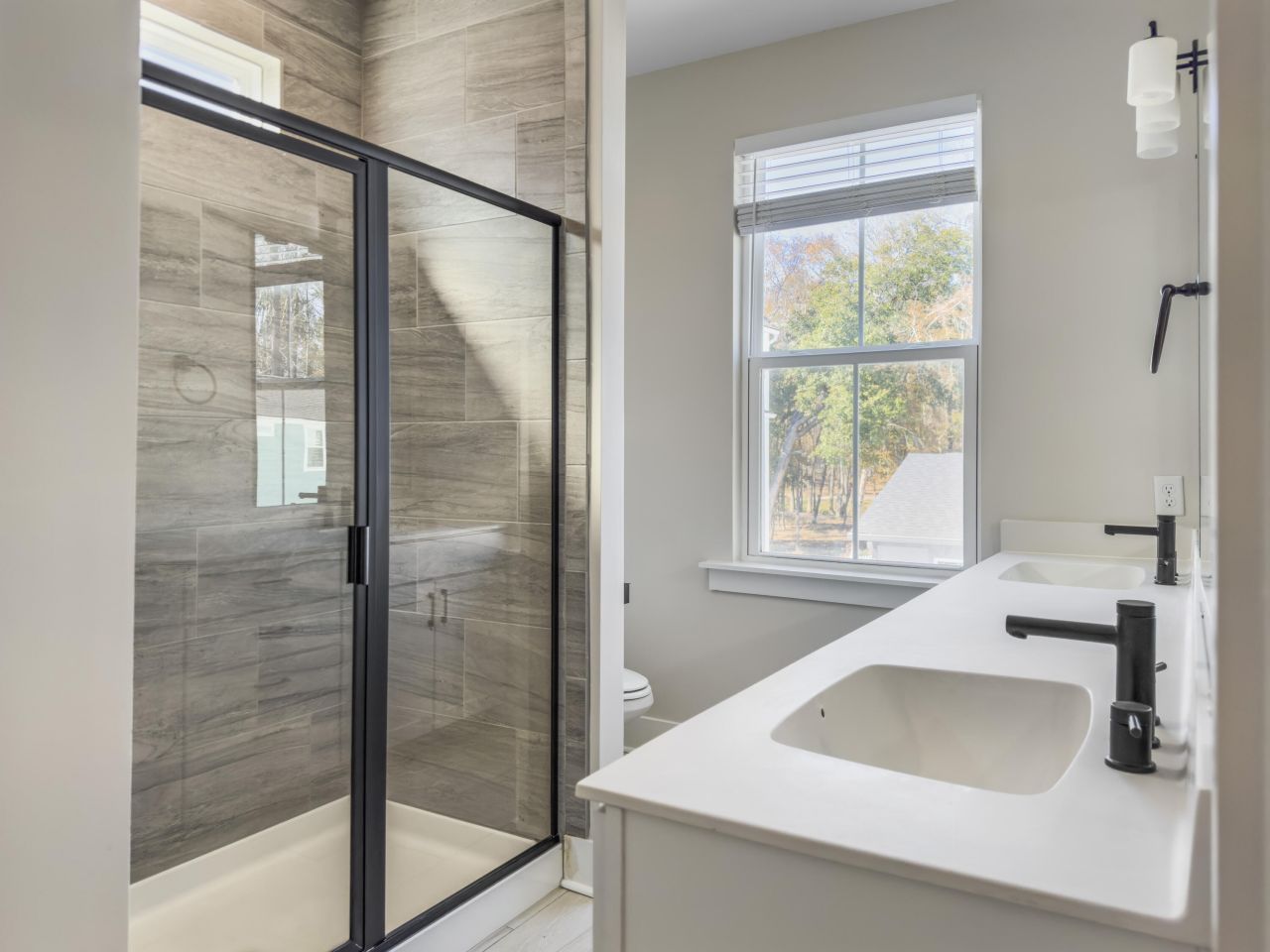 8606 Bowen Corner Avenue Photo 54