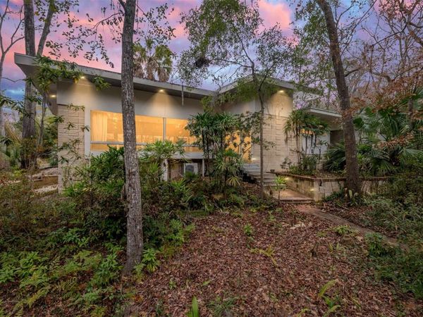 2062 NW 11TH ROAD, GAINESVILLE, FL 32605