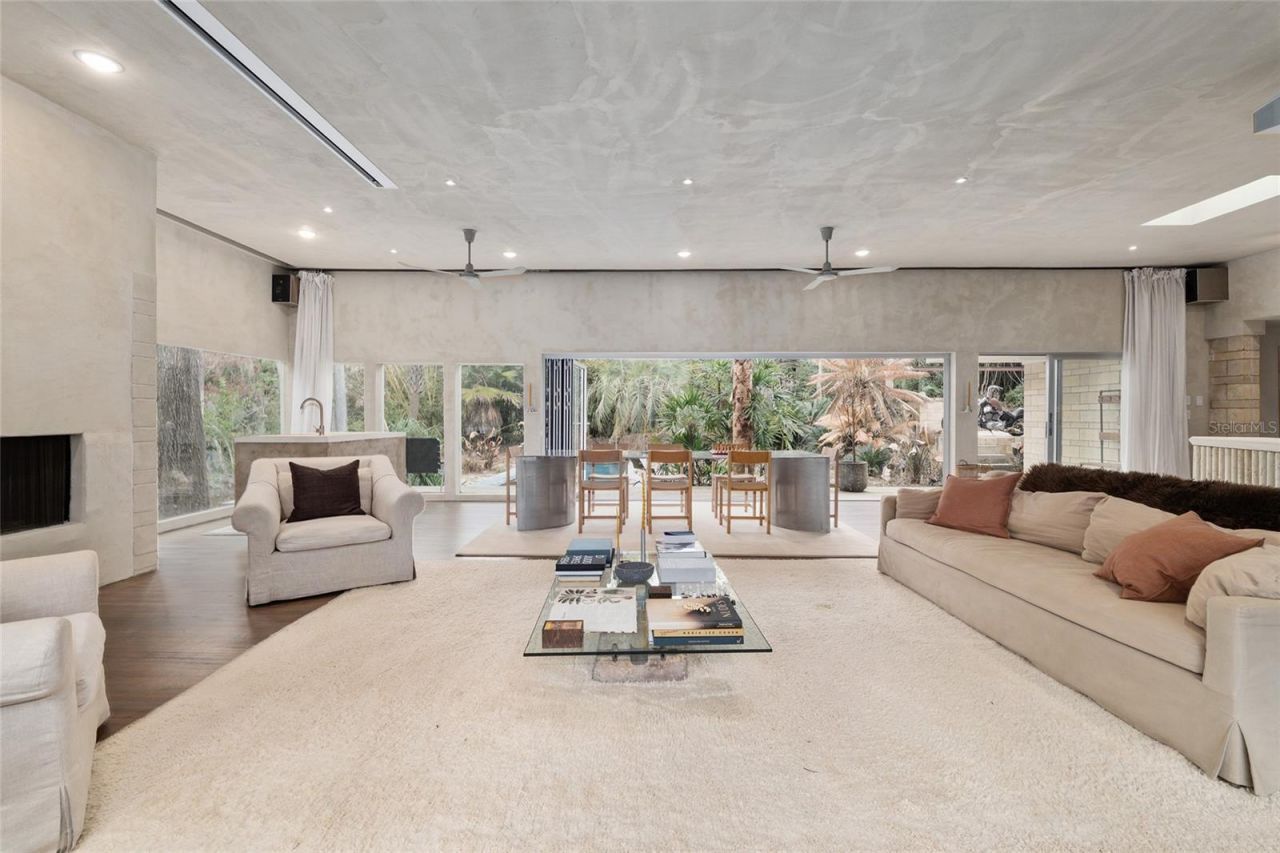 2062 NW 11th Road, Gainesville, FL 32605 Photo