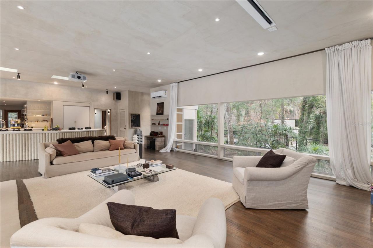 2062 NW 11th Road, Gainesville, FL 32605 Photo