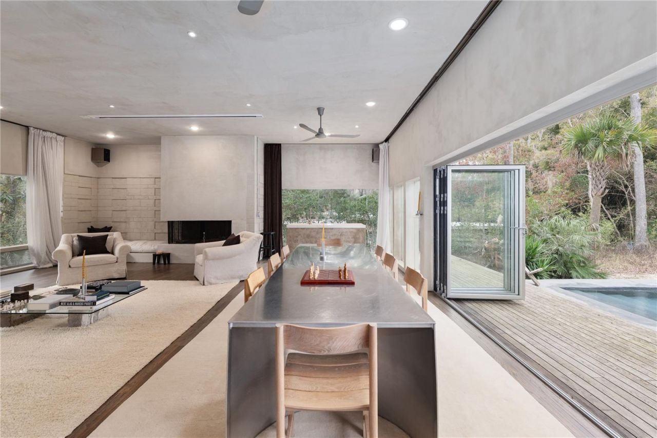 2062 NW 11th Road, Gainesville, FL 32605 Photo