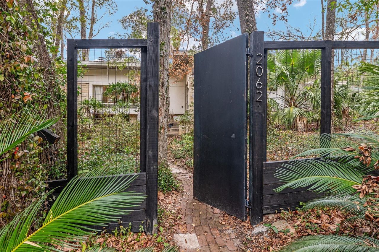 2062 NW 11th Road, Gainesville, FL 32605 Photo