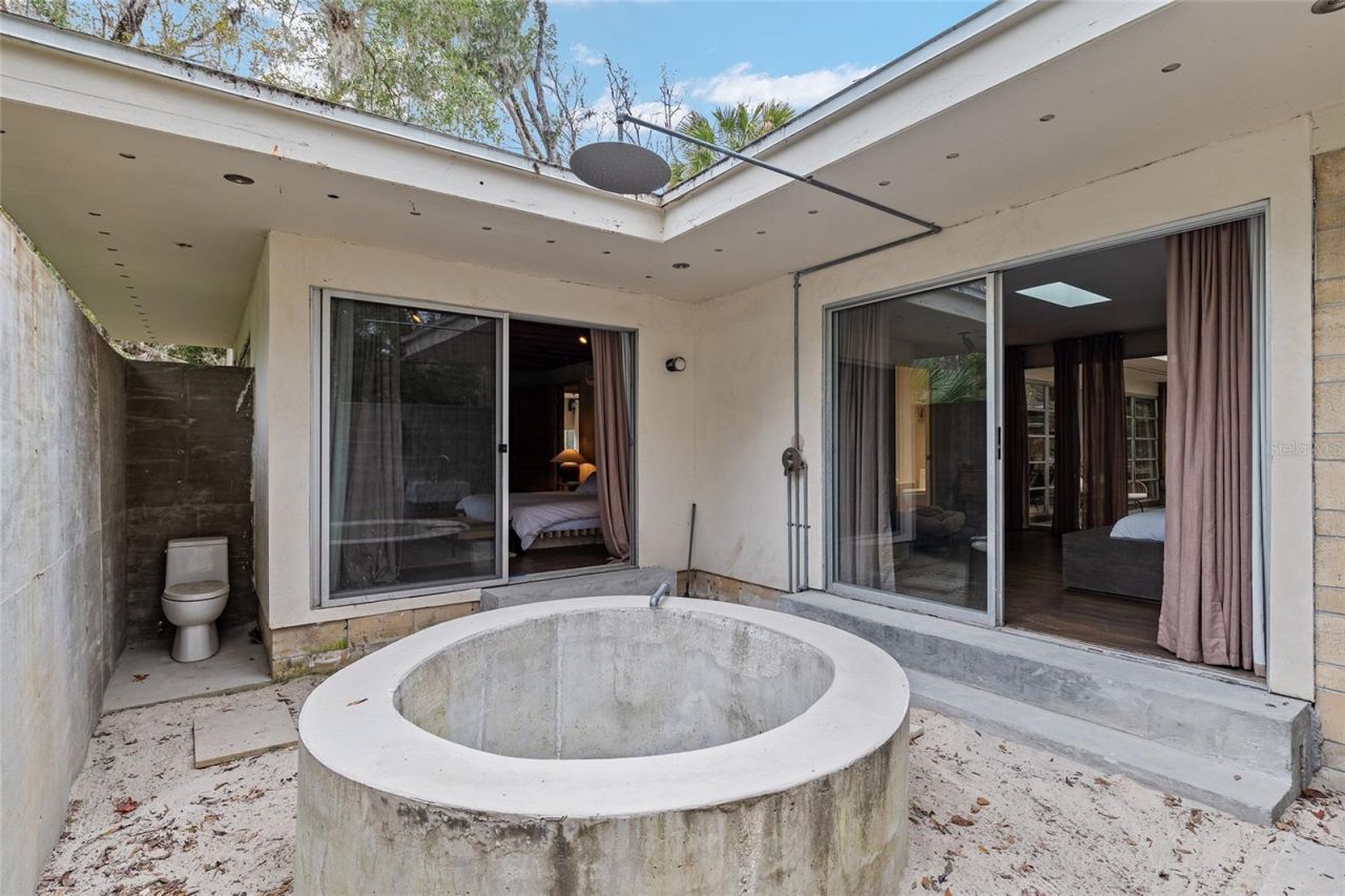 2062 NW 11th Road, Gainesville, FL 32605 Photo