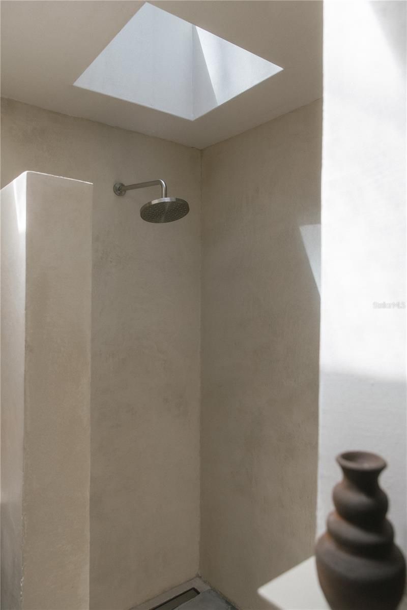 2062 NW 11th Road, Gainesville, FL 32605 Photo