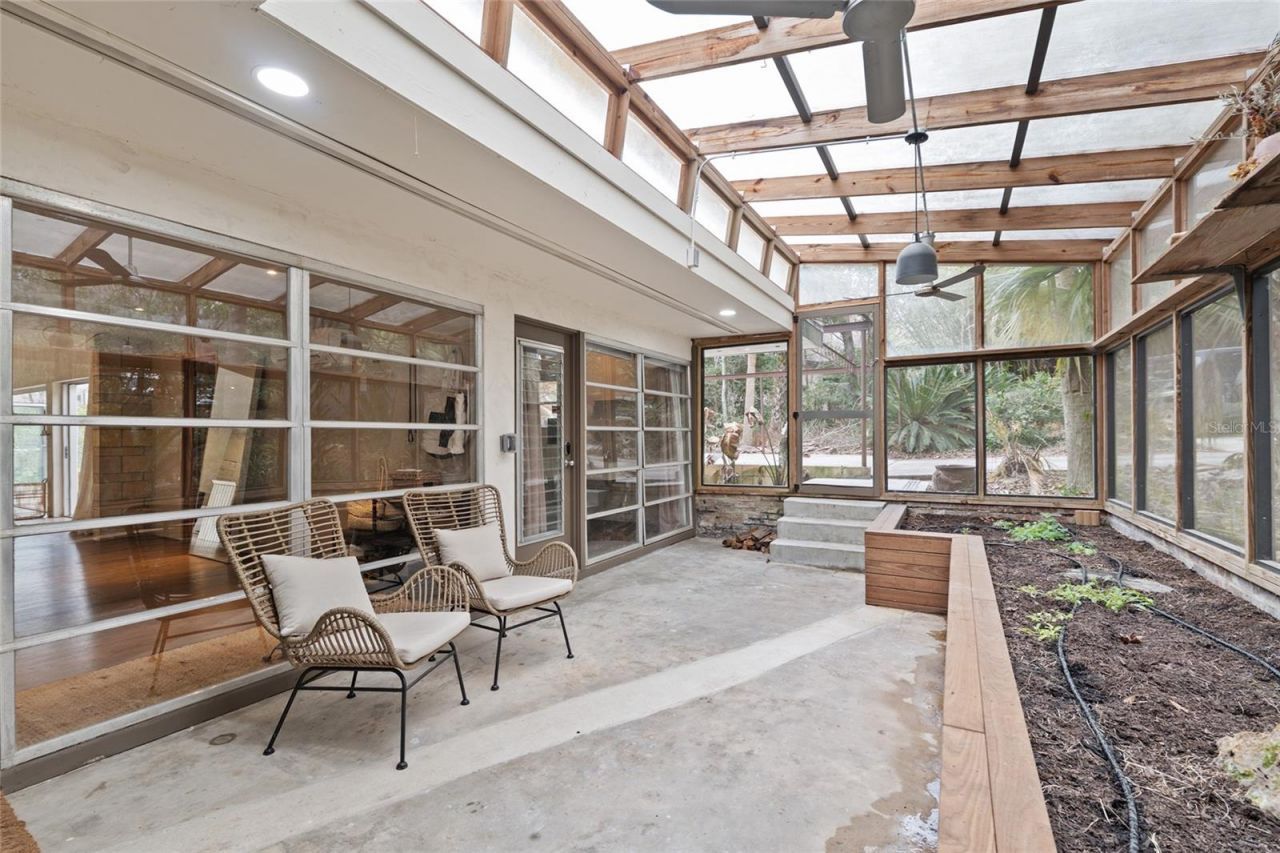 2062 NW 11th Road, Gainesville, FL 32605 Photo