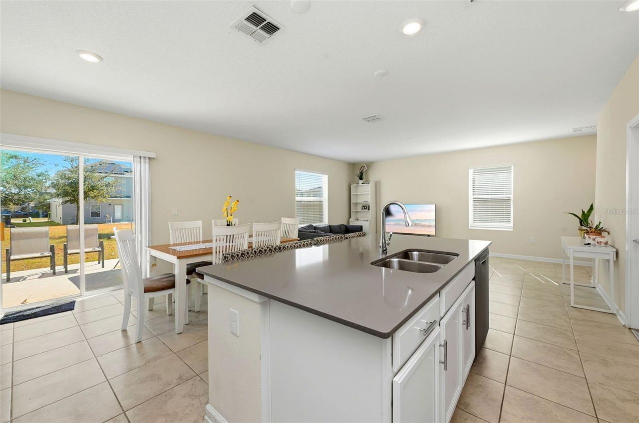 2850 Alder Berry Boulevard, Ocoee, FL 34761 Photo