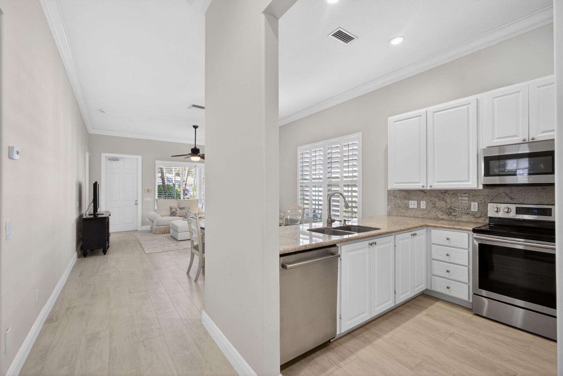 4030 Community Drive, Jupiter, FL 33458 Photo