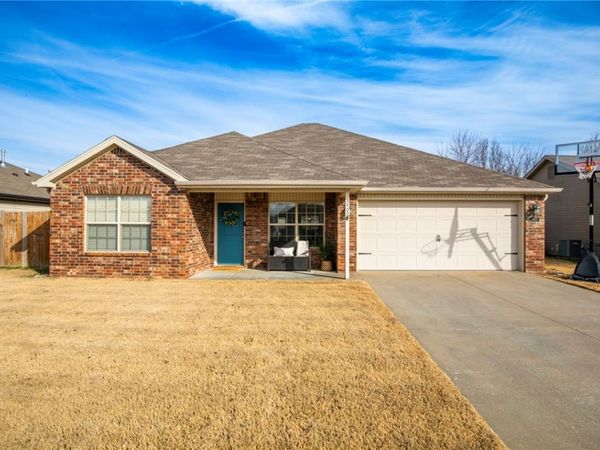 5407 SW Sahara Street, Bentonville, AR 72713
