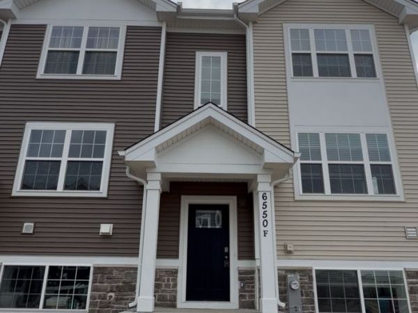 6550 Linden Trail, Unit F, Wonder Lake, IL 60097