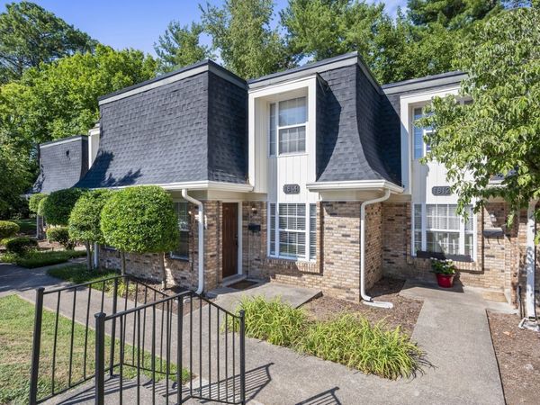 1814 Dr Martin Luther King Jr B, Murfreesboro, TN 37130